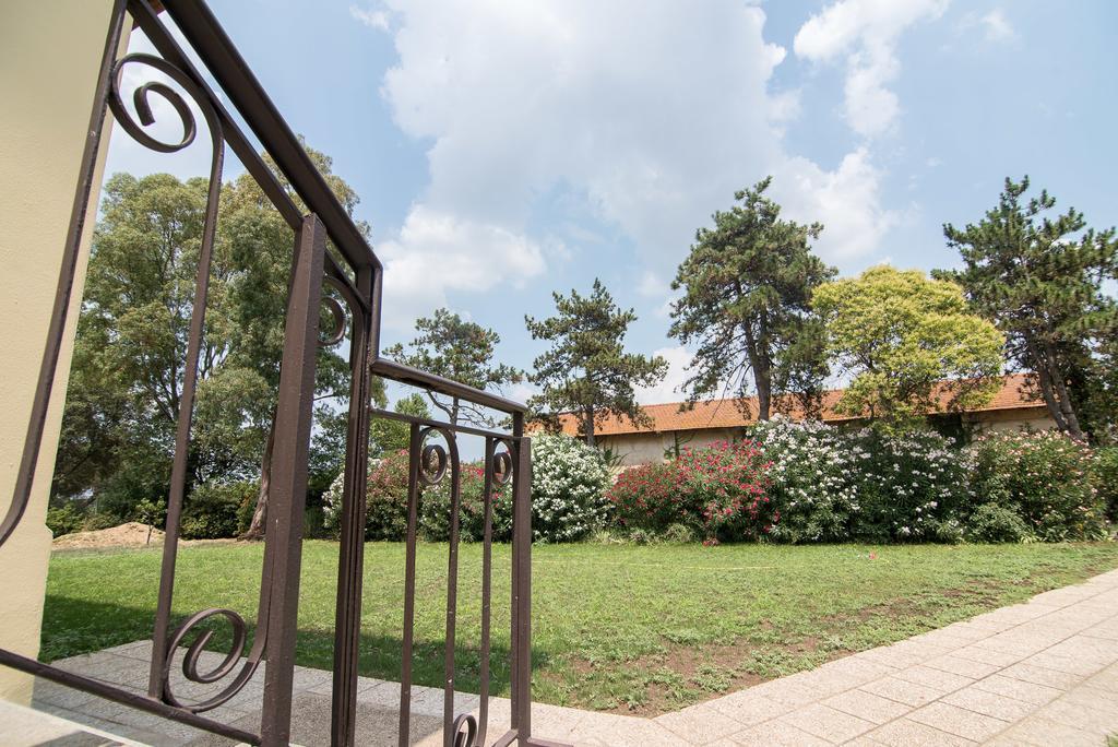 Villa Degli Oleandri Bnb Rzym Zewnętrze zdjęcie